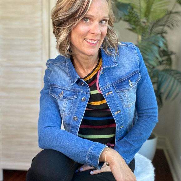 Just Another Reason Top - Picture 6 of 6